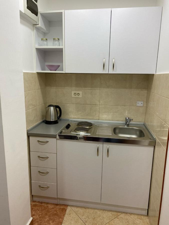Hotel Suzana بودفا المظهر الخارجي الصورة