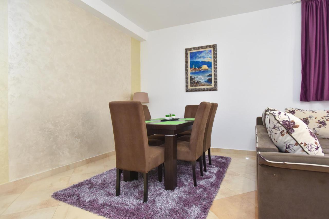 Hotel Suzana بودفا المظهر الخارجي الصورة