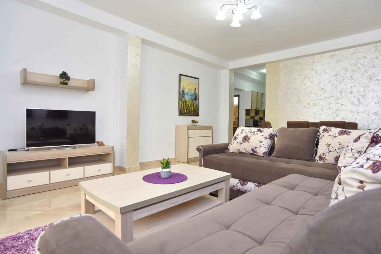 Hotel Suzana بودفا المظهر الخارجي الصورة