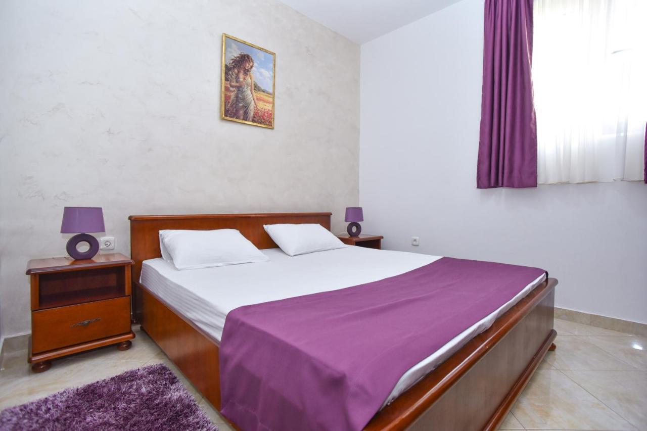 Hotel Suzana بودفا المظهر الخارجي الصورة