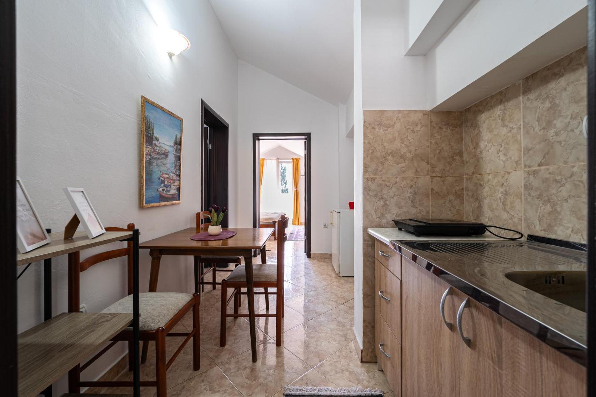 Hotel Suzana بودفا الغرفة الصورة